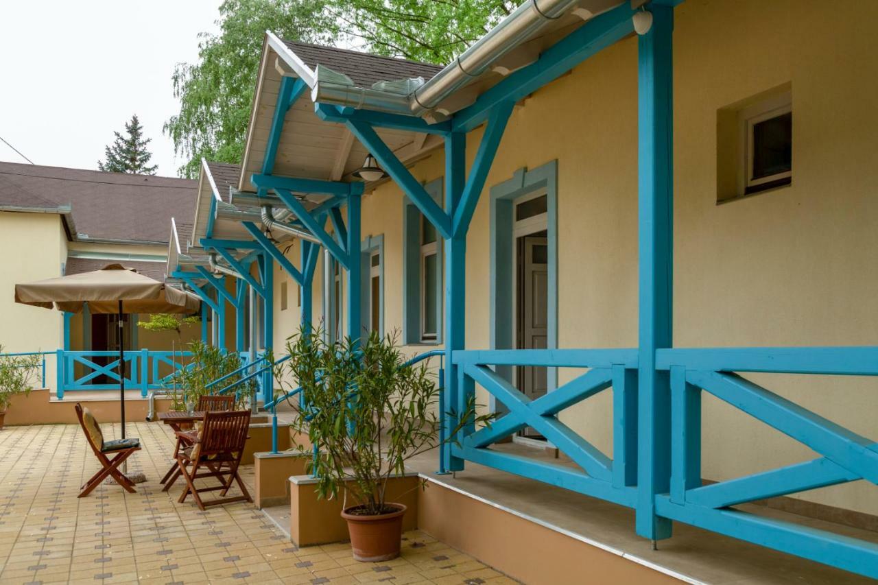 Balzsam Apartmanhaz Hotel Harkany Ngoại thất bức ảnh